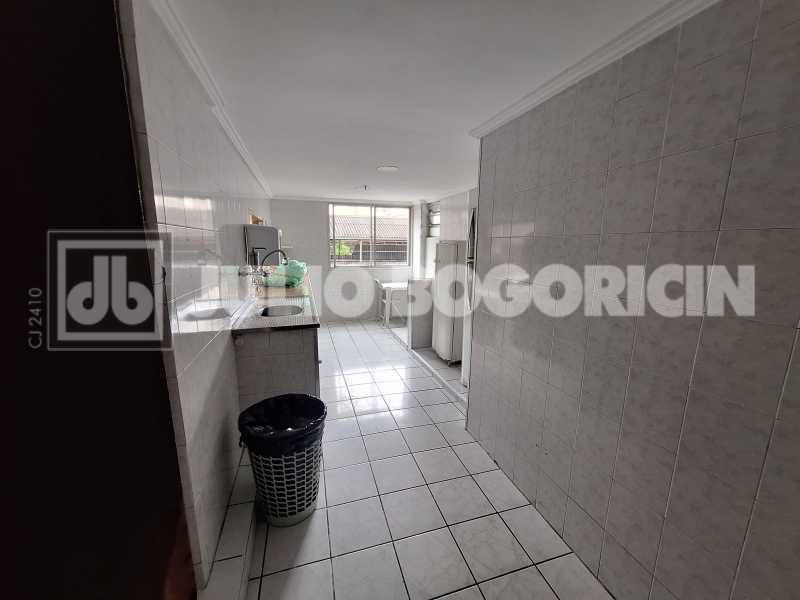 Conheça 1002208260 do imóvel - Apartamento : Padrão / Residencial / Todos os Santos - JBM306728 - 5 1002208260 - 5