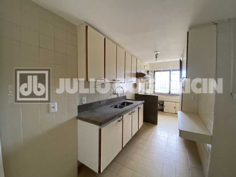 Conheça 26. do imóvel - Barra da Tijuca- Apartamento de 117m² com 3 quartos/2 vagas-Clube Privativo-Condomínio Mandala! - JBBO3023 - 26 26. - 26