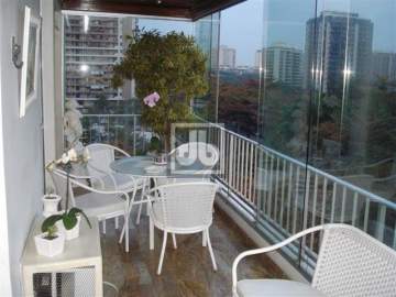 Apartamento à venda Avenida Dulcídio Cardoso, 2500, Barra da Tijuca, Rio de Janeiro - R$ 1.500.000 - JBB301443