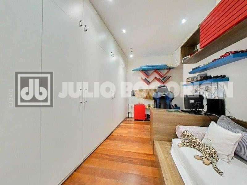 9 Apartamento a Venda de 3 qua - 9