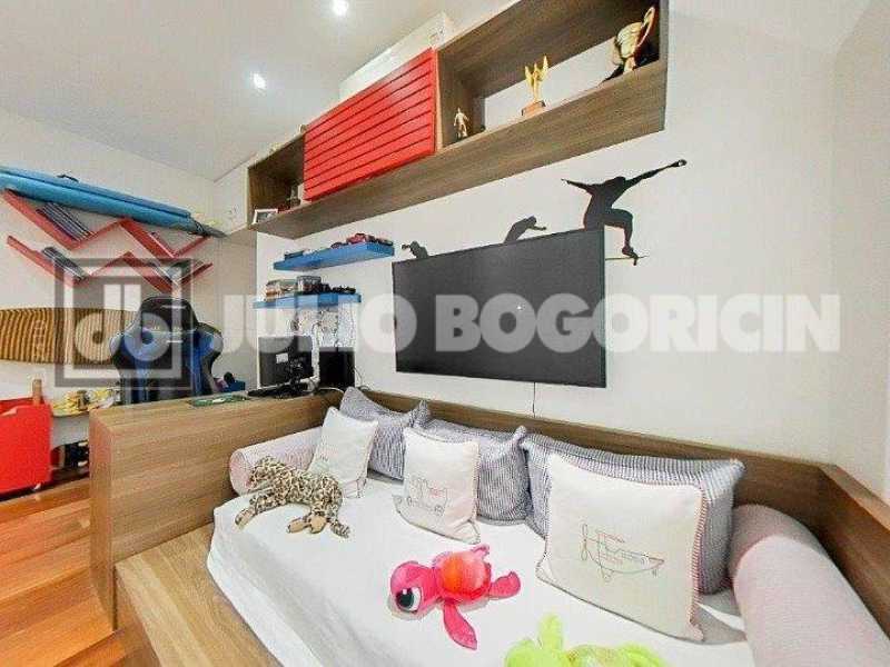 10 Apartamento a Venda de 3 qu - 10