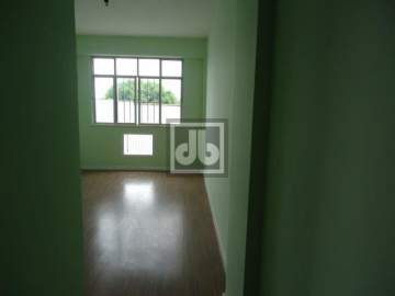 Ilha do Governador - Jardim Guanabara - Rua Visconde de São Lourenço - Apartamento - Á Venda - Vazio - Sala - 2 Quartos - Dependências - Vaga de Garagem - Julio Bogoricin - JBI27108
