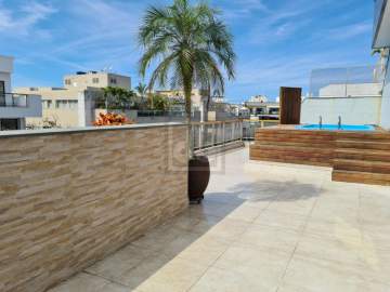 Ótima localização - RECREIO COBERTURA DUPLEX REFORMADA 2VARANDAS 3QUARTOS 2SUÍTES PISCINA CHURRASQUEIRA 2VAGAS - JBRB501720