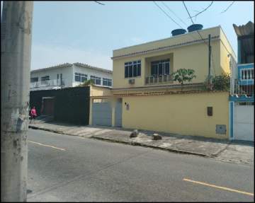 Oportunidade - Júlio Bogoricin Freguesia Vende Casa Duplex, Sala, 5 Quartos (2 Suítes), Lavanderia, Garagem e Churrasqueira. - JBJ600436