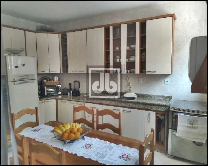 17Praçasecacasaduplex5quartos - 17