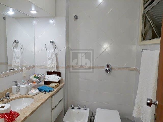 Conheça FOTO_13 do imóvel - Lagoa - Vista Cristo - Sol da manhã - Varanda - Sala - 3 quartos (suíte) - 2 vagas - JBJB36851 - 13 FOTO_13 - 13