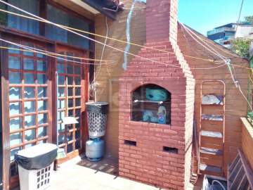 Ilha do Governador - Freguesia - Casa Tríplex - Á Venda - Área Gourmet - Varanda - Sala - Lavabo - 3 Quartos - Vaga de Garagem - Julio Bogoricin - JBI60658