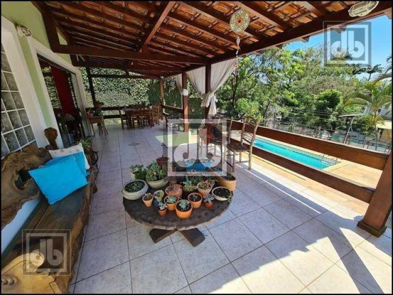 2CasaavendacondomniofechadoCol - 2