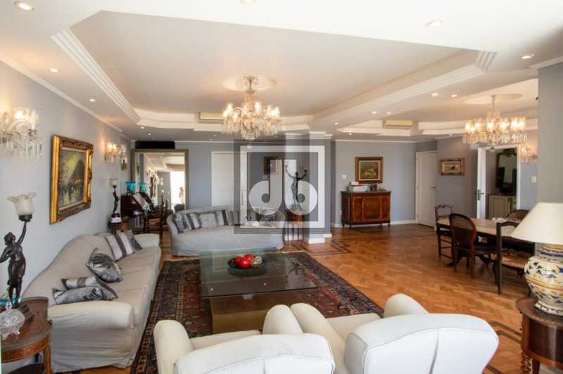4 Copacabana, Avenida Atlânti - 8
