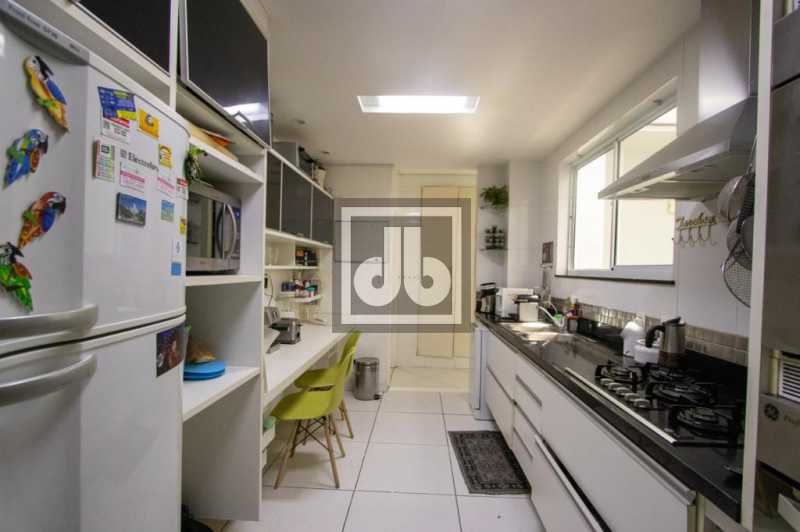 19 Copacabana, Avenida Atlânt - 26