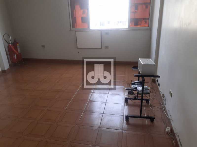 WhatsApp Image 2023-11-28 at 1 - 18