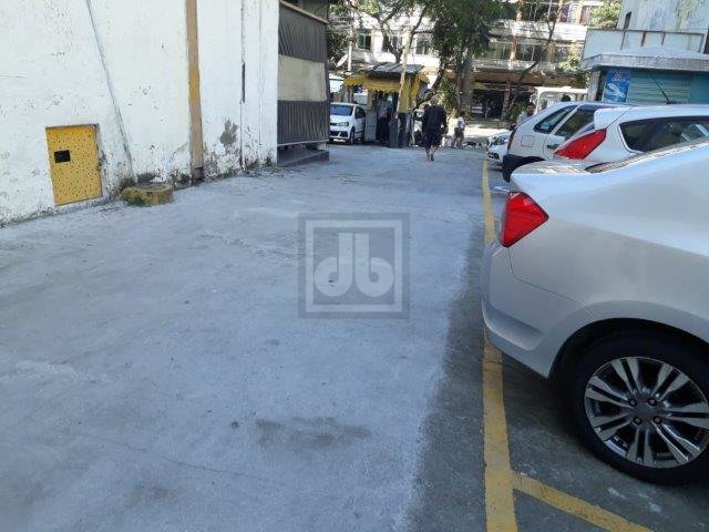 Conheça FOTO_12 do imóvel - INVESTIMENTO COMERCIAL LOCALIZAÇÃO PERFEITA! PARA INVESTIDORES - BOX COM INQUILINO CONTRATO AINDA EM VIGÊNCIA. RUA DAS LARANJEIRAS - EXCELENTE LOCALIZAÇÃO - MEZANINO - INVENTÁRIO EM ANDAMENTO. - JBF71061 - 12 FOTO_12 - 12