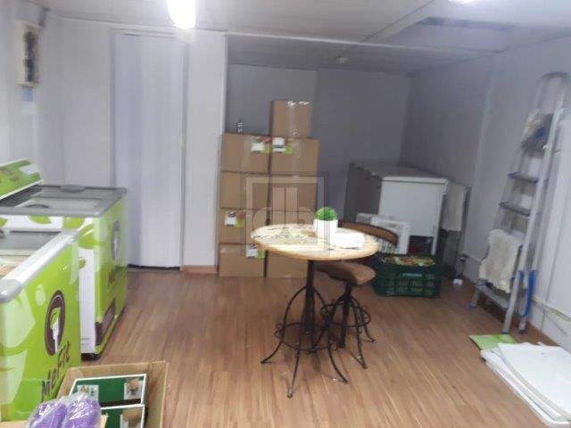 Conheça FOTO_20 do imóvel - INVESTIMENTO COMERCIAL LOCALIZAÇÃO PERFEITA! PARA INVESTIDORES - BOX COM INQUILINO CONTRATO AINDA EM VIGÊNCIA. RUA DAS LARANJEIRAS - EXCELENTE LOCALIZAÇÃO - MEZANINO - INVENTÁRIO EM ANDAMENTO. - JBF71061 - 20 FOTO_20 - 20