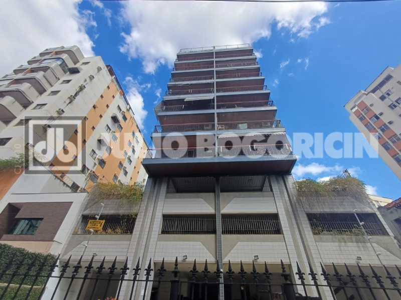 Fachada. - 38