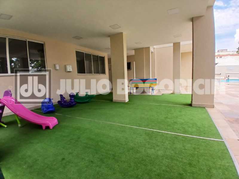 AP 320K RUA ANA SILVA 2 - 23
