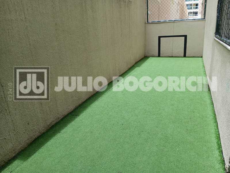 AP 320K RUA ANA SILVA 3 - 25