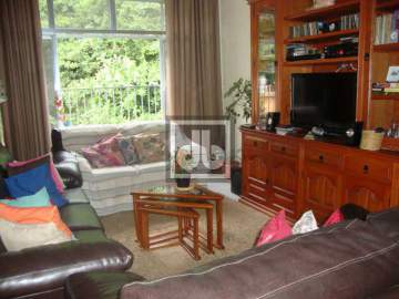 Imperdível - - RUA SIQUEIRA CAMPOS3 QUARTOS AMPLOS COM ARMÁRIOS -COPA-COZINHA PLANEJADA, ÁREA DE SERVIÇO - JBC300939