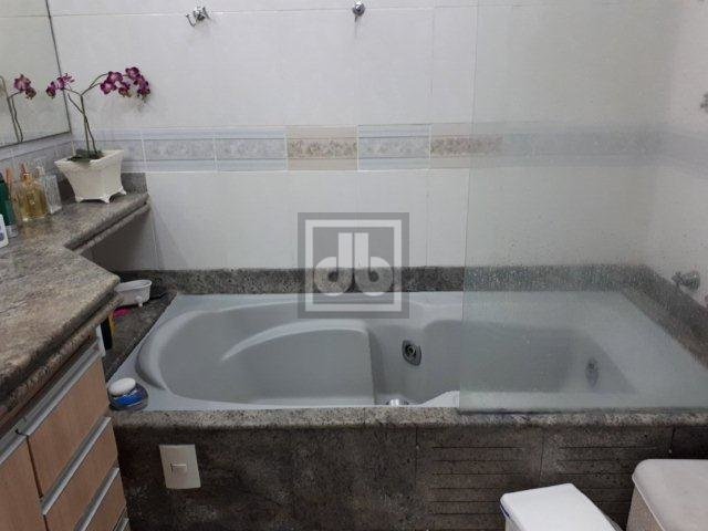 Conheça FOTO_13 do imóvel - BARRA DA TIJUCA - JARDIM OCEÂNICO - AGENDE SUA VISITA BELO APARTAMENTO - 4 QUARTOS (1 SUÍTE) 2 VAGAS DE GARAGEM E BOX - JBB48846 - 13 FOTO_13 - 13