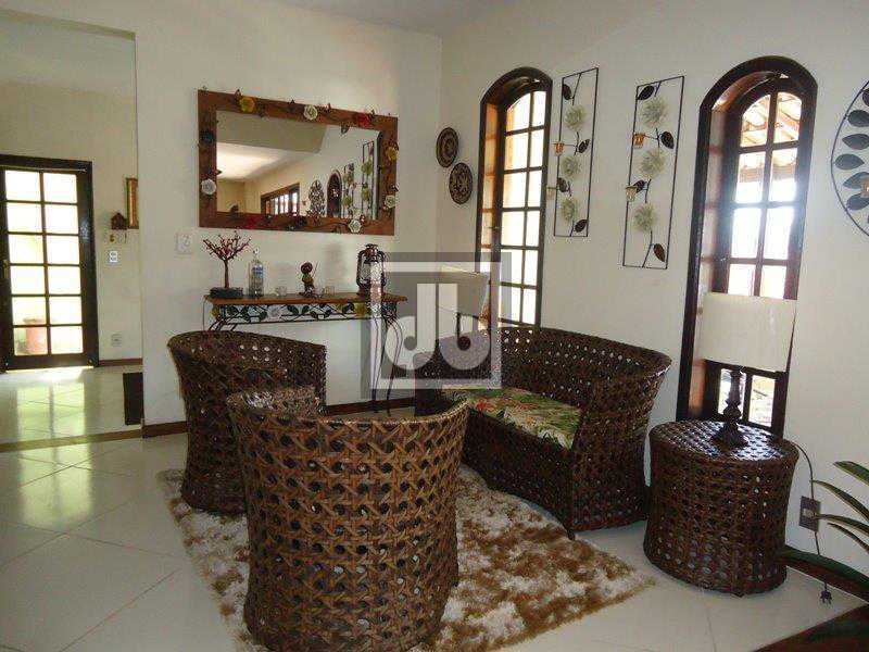 4 sala TV - casa condomínio f - 4