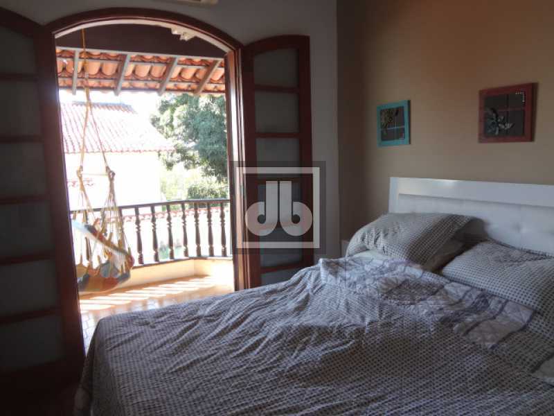 08CasaDuplexPitangueiras2quart - 9