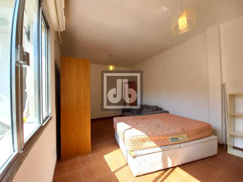 Conheça 79ded46b-0dce-4cff-92d1-3b9683 do imóvel - RUA SENADOR VERGUEIRO - FUNDOS E SILENCIOSO - AMPLO QUARTO E SALA - ÁREA DE SERVIÇO - 62M² NO IPTU - ANDAR ALTO - JBF15769 - 7 79ded46b-0dce-4cff-92d1-3b9683 - 7