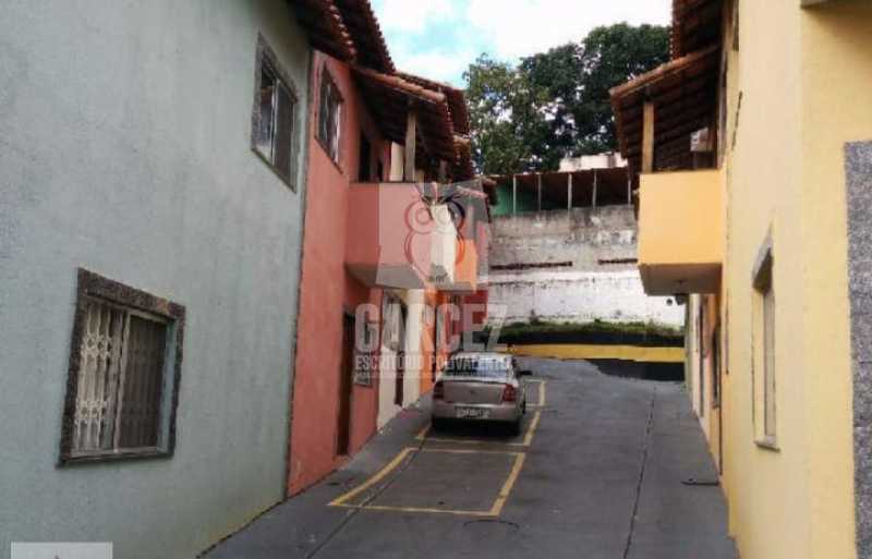 01 - 2