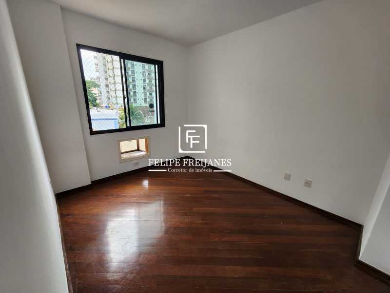 quarto 3 - posição 1 - 17