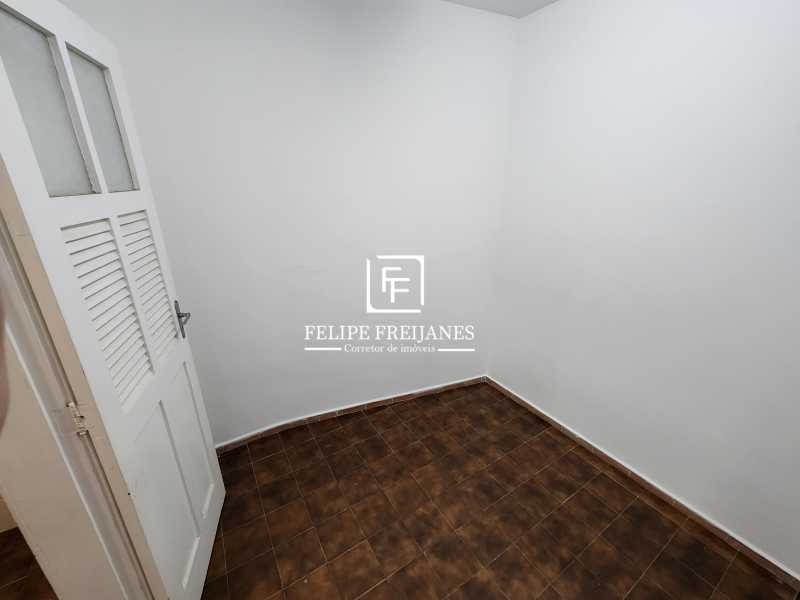 dependência - posição 1 - 24