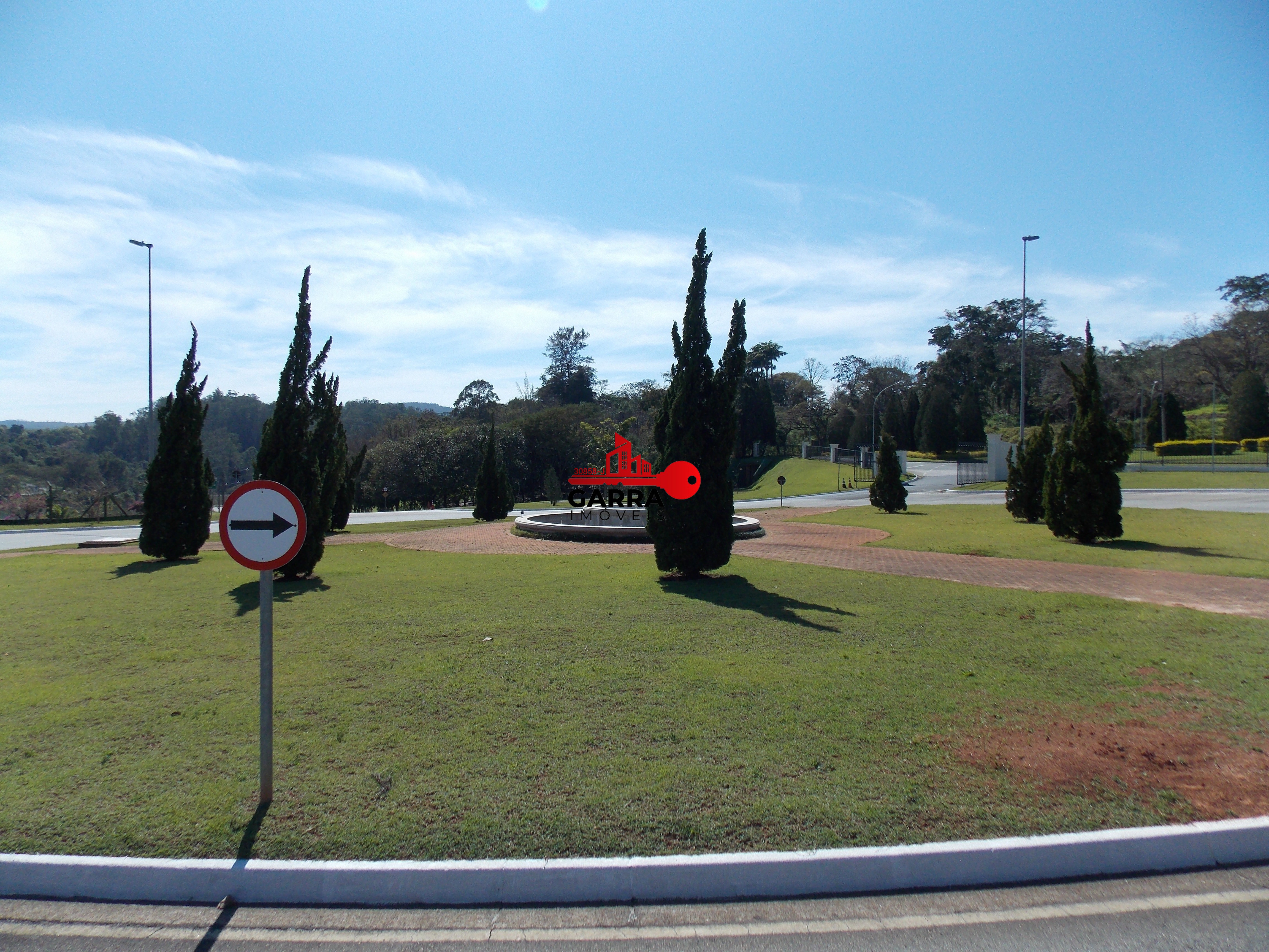 Foto 02 - 2