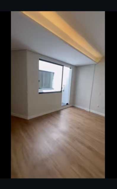 Screenshot_20260306-105619_Wha - 6