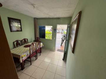 Casa em Condomínio 2 quartos à venda Borboleta, Juiz de Fora - R$ 260.000 - REFV00449