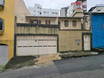 Casa 3 quartos à venda Passos, Juiz de Fora - R$ 600.000 - REFV00535