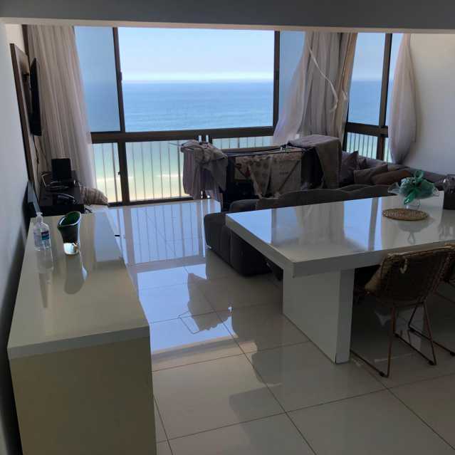Conheça Imagem do WhatsApp de 2025-10- do imóvel - Vendo Apartamento de Frente Pra praia da Barra da Tijuca - Vista Mar - 176 - 11 Imagem do WhatsApp de 2025-10- - 11