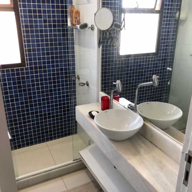 Conheça Imagem do WhatsApp de 2025-10- do imóvel - Vendo Apartamento de Frente Pra praia da Barra da Tijuca - Vista Mar - 176 - 24 Imagem do WhatsApp de 2025-10- - 24