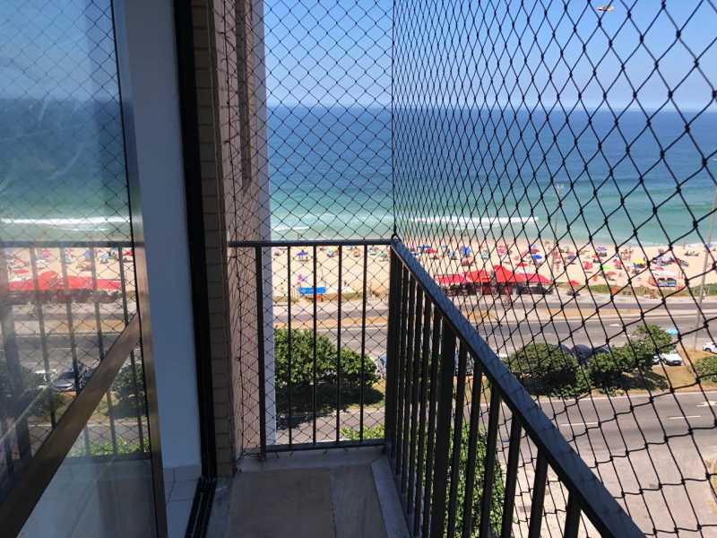 Conheça Imagem do WhatsApp de 2025-10- do imóvel - Vendo Apartamento de Frente Pra praia da Barra da Tijuca - Vista Mar - 176 - 22 Imagem do WhatsApp de 2025-10- - 22