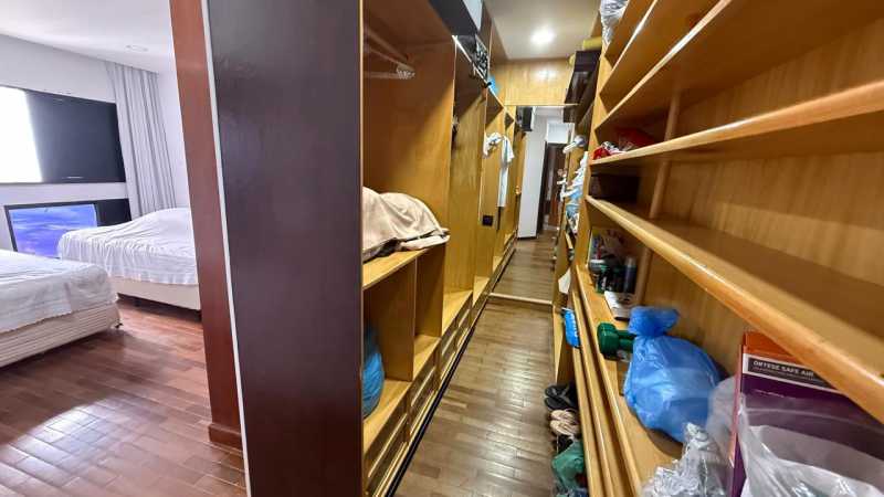 Conheça njlk. do imóvel - Vendo Apartamento Duplex Frontal Mar no Barramares - Barra da Tijuca - 250 - 22 njlk. - 22