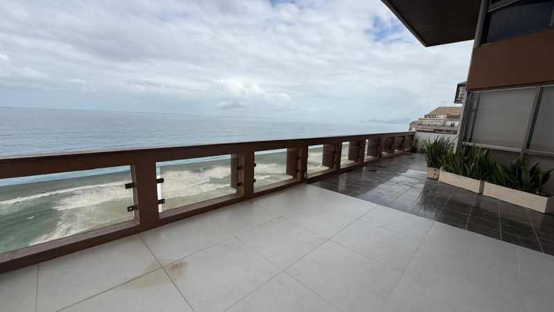 Conheça WhatsApp Image 2026-06-04 at 1 do imóvel - Vendo Apartamento Duplex Frontal Mar no Barramares - Barra da Tijuca - 250 - 5 WhatsApp Image 2026-06-04 at 1 - 5