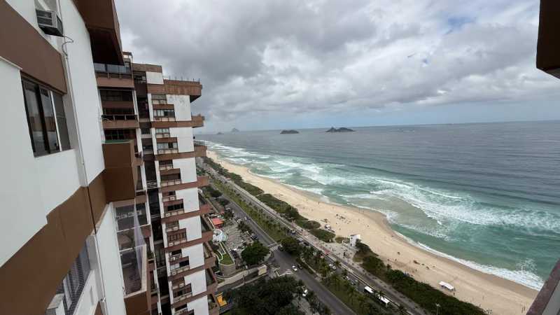 Conheça WhatsApp Image 2026-06-04 at 1 do imóvel - Vendo Apartamento Duplex Frontal Mar no Barramares - Barra da Tijuca - 250 - 17 WhatsApp Image 2026-06-04 at 1 - 17