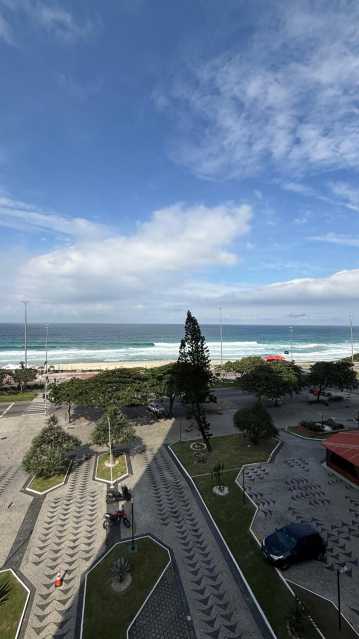 Conheça 11. do imóvel - Vendo Apartamento Frontal mar no Rio Hotel Residence na Barra da Tijuca. São 2 suítes. - 256 - 3 11. - 3
