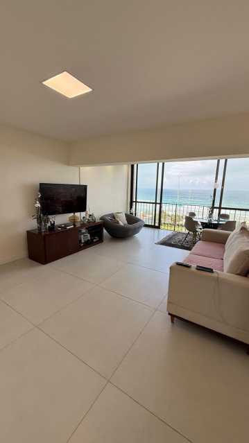 Conheça qewd. do imóvel - Vendo Apartamento Frontal mar no Rio Hotel Residence na Barra da Tijuca. São 2 suítes. - 256 - 4 qewd. - 4