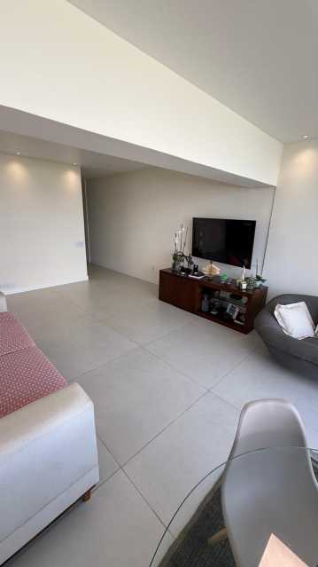Conheça wedf. do imóvel - Vendo Apartamento Frontal mar no Rio Hotel Residence na Barra da Tijuca. São 2 suítes. - 256 - 9 wedf. - 9
