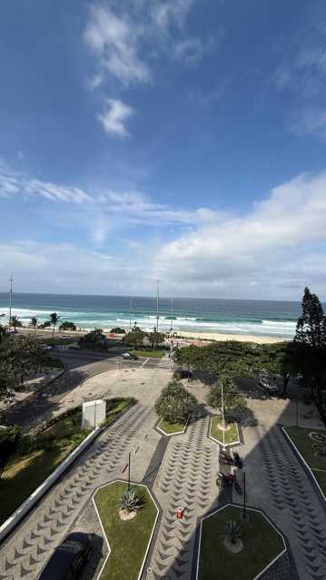 Conheça WhatsApp Image 2026-06-19 at 0 do imóvel - Vendo Apartamento Frontal mar no Rio Hotel Residence na Barra da Tijuca. São 2 suítes. - 256 - 23 WhatsApp Image 2026-06-19 at 0 - 23