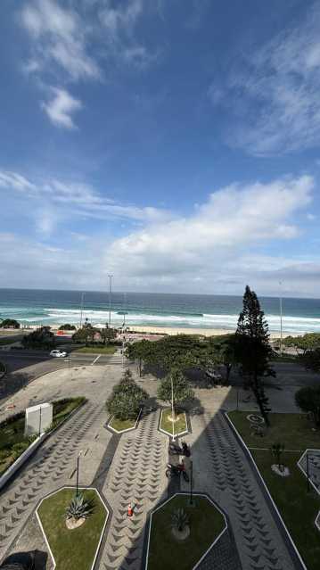 Conheça 12. do imóvel - Vendo Apartamento Frontal mar no Rio Hotel Residence na Barra da Tijuca. São 2 suítes. - 256 - 25 12. - 25