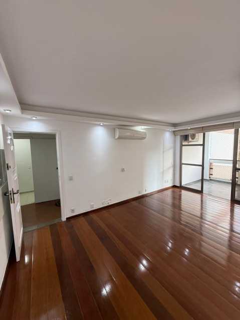 Conheça WTYwty. do imóvel - Vendo Apartamento reformado praia da Barra da Tijuca no Posto 4 no Condomínio Barramares - 263 - 6 WTYwty. - 6