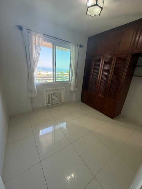 Conheça 10. do imóvel - Vendo Apartamento na Praia da Barra da Tijuca reformado com Vista Mar - 265 - 12 10. - 12