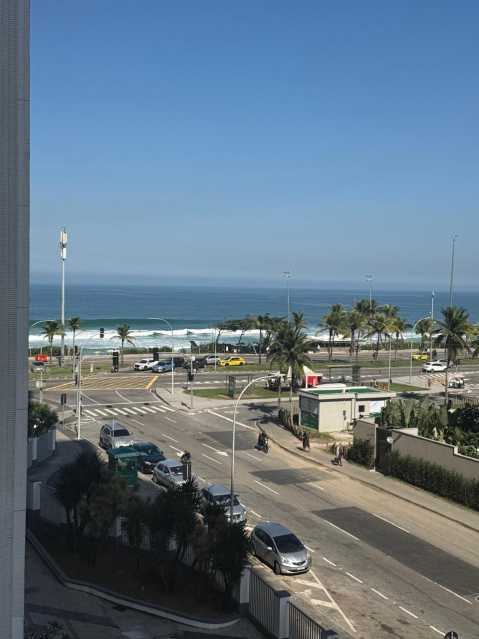Conheça WhatsApp Image 2026-07-11 at 1 do imóvel - Vendo Apartamento na Praia da Barra da Tijuca reformado com Vista Mar - 265 - 22 WhatsApp Image 2026-07-11 at 1 - 22