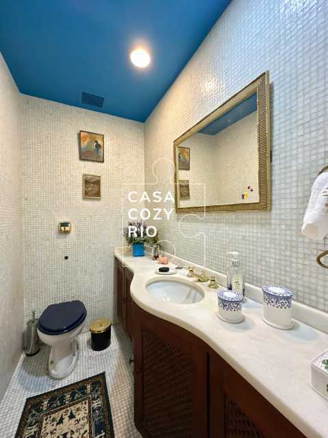 WhatsApp Image 2025-08-28 at 1 - 15
