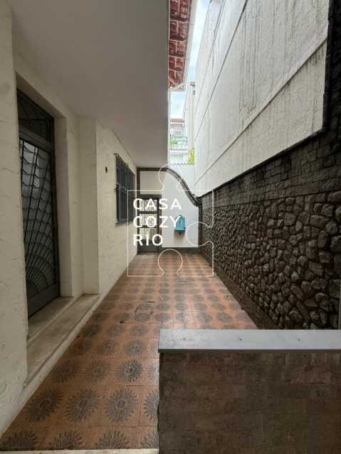 WhatsApp Image 2025-12-11 at 1 - 5