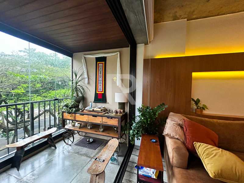 WhatsApp Image 2025-11-17 at 1 - 8