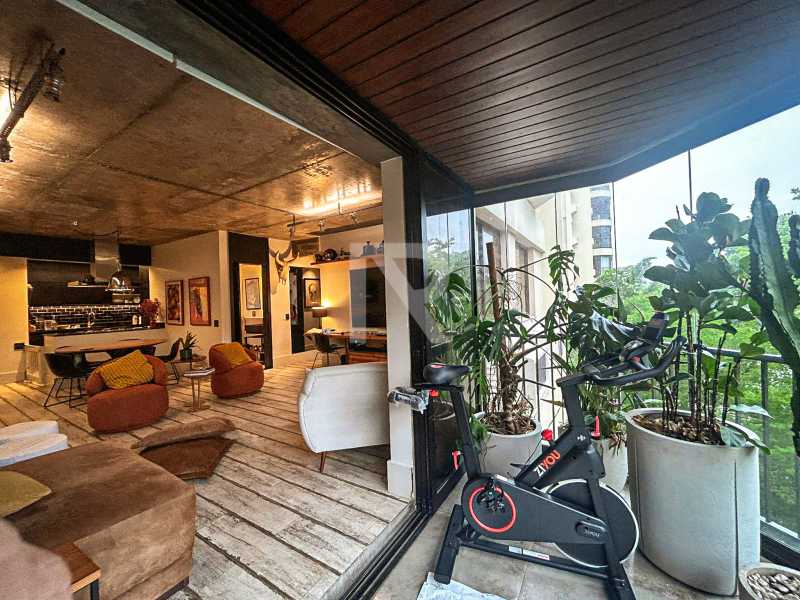 WhatsApp Image 2025-11-17 at 1 - 9